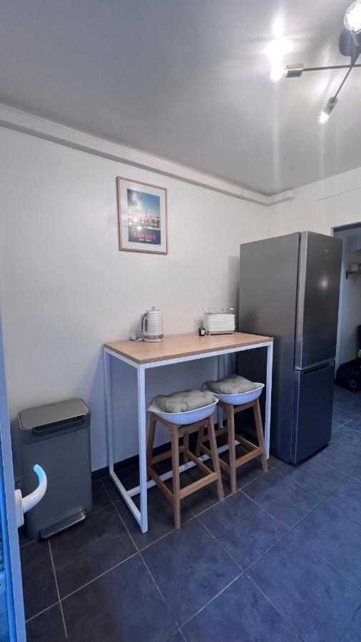 Joli T2 Proche Plage Et Parking Prive Bandol Dış mekan fotoğraf